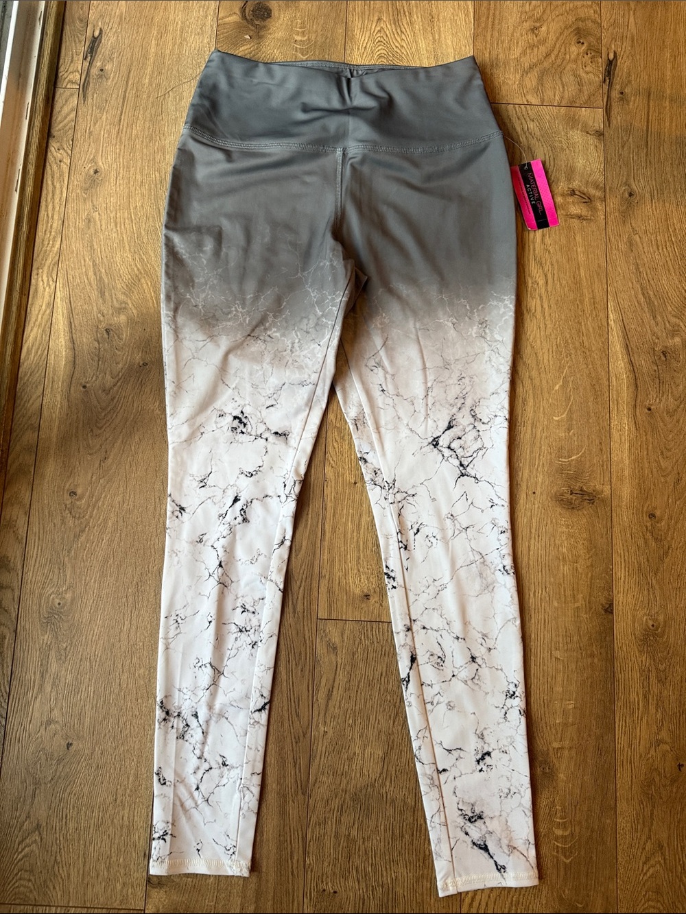 Material Girl Gray-to-White Marble Ombre Leggings